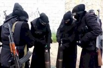 باحثون يتصفحون الانترنت بحثا عن (الجهاديات)