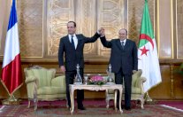 هولاند إلى الجزائر لتسوية أزمتي مالي وليبيا