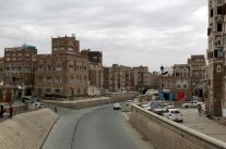  السعودية تنفي استهداف صنعاء القديمة