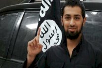 أصغر انتحاريي داعش مراهق بريطاني