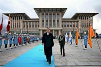 المعارضة التركية تحاول اذلال اردوغان