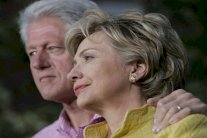 بيل كلينتون سيتخلى عن أجره اذا فازت هيلاري