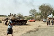 التحالف العربي يقصف مواقع الحوثيين قبل محادثات جنيف