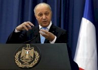 فابيوس: عباس أكد أن الحكومة المقبلة لن تضم حماس