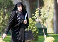 نائبة روحاني تنتقد متشددي إيران 