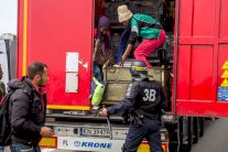 عمدة كاليه: بريطانيا لا تستحق شرف العضوية في أوروبا