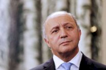 فابيوس: لن نتخلى عن حل الصراع الاسرائيلي الفلسطيني