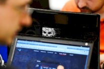 قراصنة انترنت يعطلون مواقع حكومية كندية لساعات