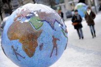 البشرية مهددة بانقراض جديد