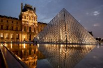 متحف اللوفر ينفي حصول تمييز بحق طلاب اسرائيليين