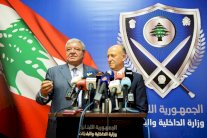 وزير العدل اللبناني: لدى حزب الله أفلام سجن رومية