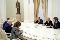 بوتين يعدُ النظام السوري بدعم سياسي وإقتصادي وعسكري