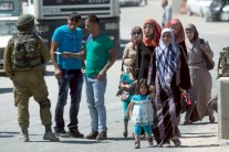 الجيش الاسرائيلي يطلق النار على فلسطيني قرب القدس