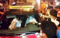 مغاربة يعتدون بالضرب على شاب مثلي في فاس