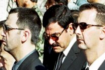 الأسد يطيح بالحرس القديم في نظامه قتلاً وإقالة