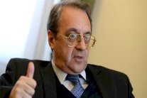 روسيا تعرض على الائتلاف تقاسم السلطة مع الأسد