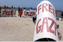 قافلة مساعدات بحرية تنطلق إلى غزة 