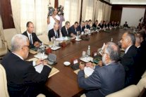  الحكومة المغربية تصادق على مراسيم تمهد للانتخابات