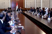 العبادي: نحضر لدخول الرمادي والموصل ولحل بسوريا 