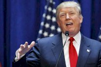 الديمقراطيون يصفقون للجمهوري دونالد ترامب!