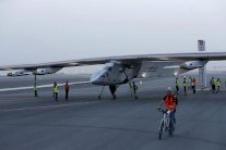 سولار امبلس اجتازت ثلثي المسافة بين اليابان وهاواي