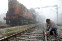  اشتعال قطار اميركي ينقل مواد كيميائية سامة