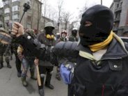 المواجهات في غرب أوكرانيا تعكس ضعف الحكومة