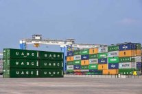 التجار الإيرانيون في دبي يتوقعون زيادة التعاملات