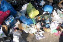 النفايات تغمر بيروت 