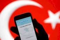 محكمة تركية تحظر موقع (تويتر)