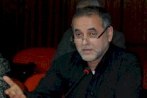 قادة نقابة صحافة المغرب يتخلون عن بطاقاتهم المهنية