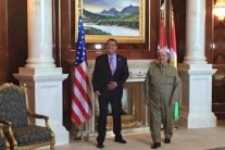 كارتر بحث مع بارزاني تسليح وتدريب قوات البيشمركة