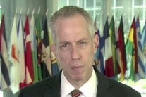 المبعوث الأميركي الجديد يعد باستمرار دعم السوريين