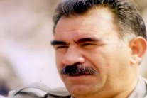 أنقرة تنفي وفاة أوجلان في السجن