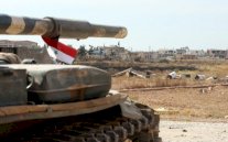 الجيش السوري يواصل هجوم على منطقة محاذية لللاذقية