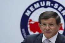 داود أوغلو: الديموقراطية ضمان بناء تركيا الجديدة