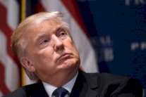 دونالد ترامب يستخدم السياسة لتزدهر أعماله