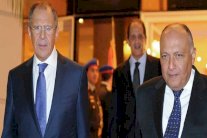 معارض سوري: اتصال كيري ولافروف بشكري لبلورة الحل