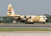 مقتل اربعة في تحطم طائرة عسكرية مصرية