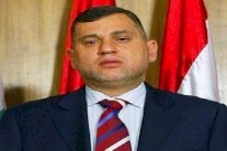 الصدر يمنع مساعده نائب العبادي من السفر لاتهامه بالفساد