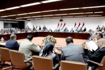 البرلمان العراقي يعلن إصلاحات لقرارات العبادي