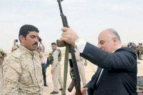 العبادي يحيل قيادات الأنبار السابقة للقضاء العسكري