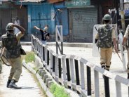 مقتل جندي وناشطين اثنين بمواجهات مسلحة في كشمير