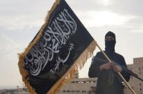 النصرة تفرج عن مقاتلين سوريين دربتهم واشنطن