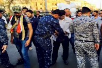 محاولات لجرّ سلمية الإحتجاجات العراقية إلى العنف