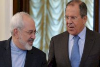 ظريف للقاء لافروف في موسكو الإثنين 