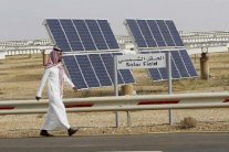 حزمة مشاريع لاعتماد الشمس طاقة بديلة في السعودية