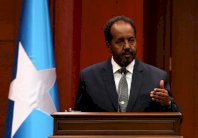 نواب صوماليون يريدون اقالة الرئيس