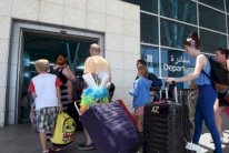 تونس تعيد فتح مطاراتها امام شركات النقل الجوي الليبية