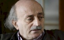 جنبلاط يندد باحتلال سفارة الإمارات في صنعاء